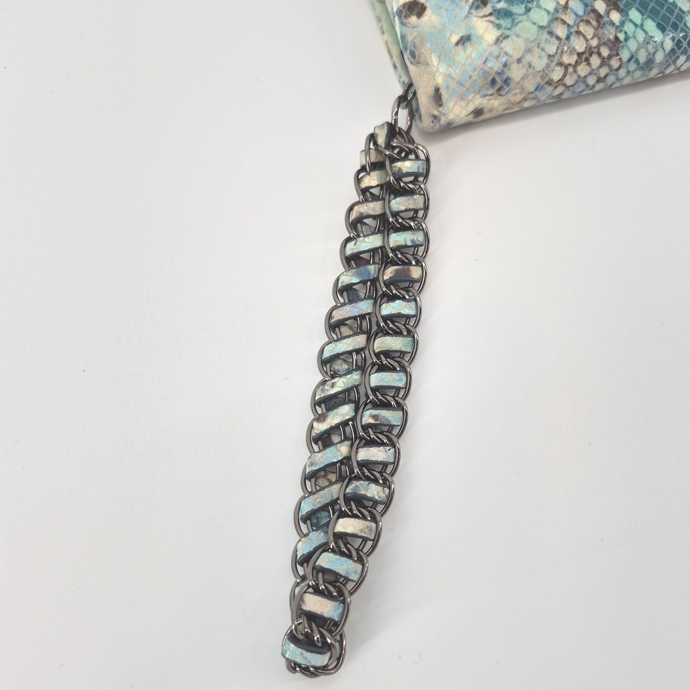 Bryany Blue Python Embossed Wristlet Wallet Clutc… - image 4